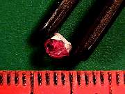 mineral_red-beryl9-10_01-04.jpg