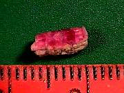 mineral_red-beryl9-10_02-02.jpg