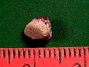mineral_red-beryl9-10_04-05.jpg