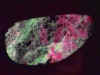ruby_zoisite_rough03.jpg (19563 bytes)