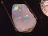 opal_lightningridge_rough01-1.jpg (13327 bytes)