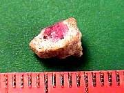 mineral_redberyl8-30_01-04.jpg
