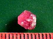 mineral_redberyl10-18_02-04.jpg