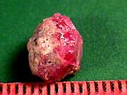 mineral_red-beryl11-16_02-04.jpg