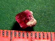 mineral_red-beryl11-16_04-03.jpg