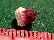 mineral_red-beryl11-16_04-04.jpg